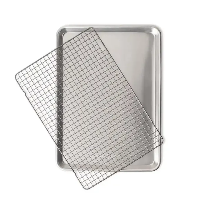 12 in W. Naturals Aluminum Bakeware Quarter Sheet with Oven-Safe Grid