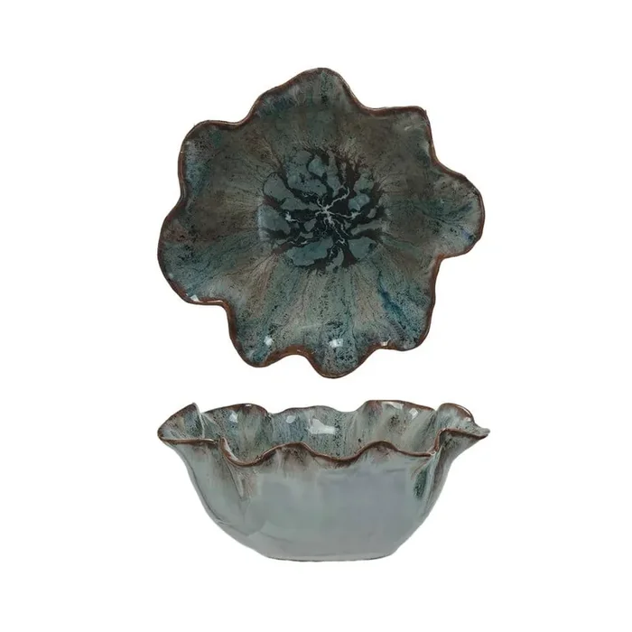 5.8 in. 11.8 fl. oz. Blue and White Stoneware Ruffled Serving Bowl