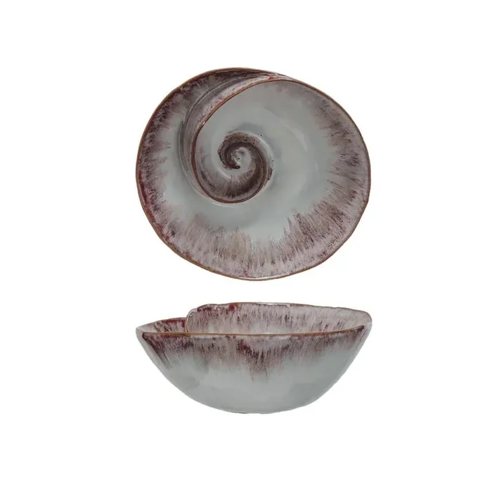 8.8 in. 43.96 fl. oz. White & Berry Round Nautilus Essence Stoneware Serving Bowl