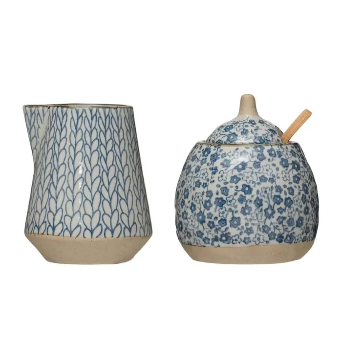 8 fl. oz. Blue and White Hand-Painted Stoneware Sugar Pot and Creamer (Set of 2)