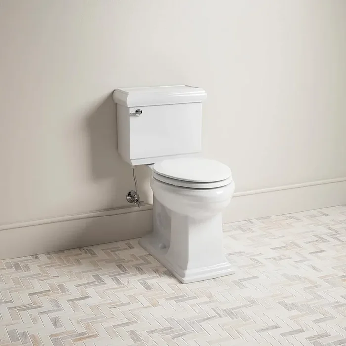 Broadwood Elongated Toilet Seat in White (2-Pack)