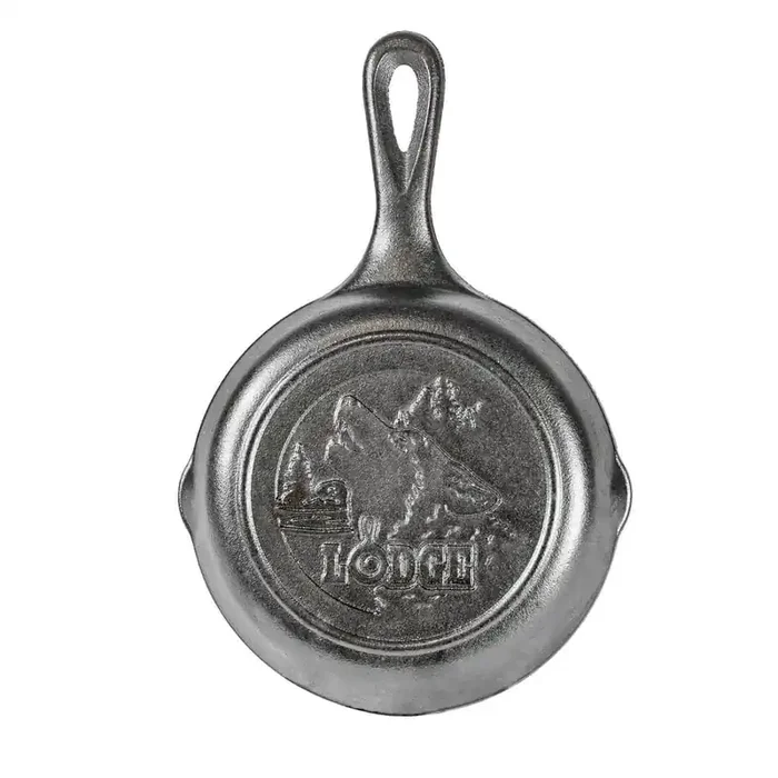 Wildlife Series 6.5 in. Cast Iron Wolf Skillet